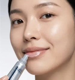 CUSKIN CU:Vitamin U Lip Veil Serum сыворотка для губ с витамином U и пептидами