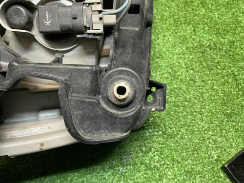 ПТФ левая Hyundai Santa Fe 3 (2012-2016)