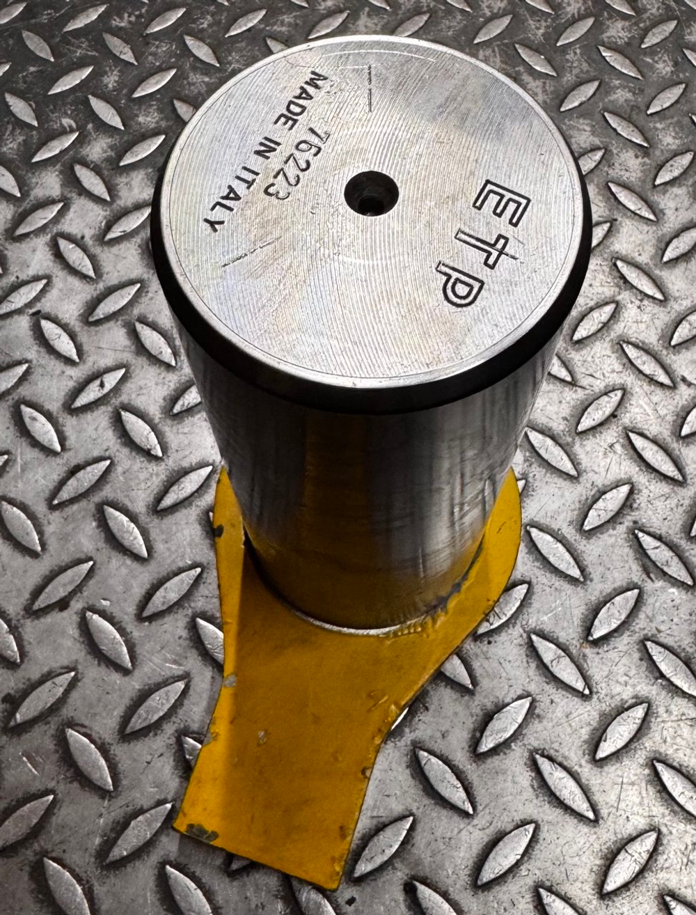 Палец 17M-78-41170