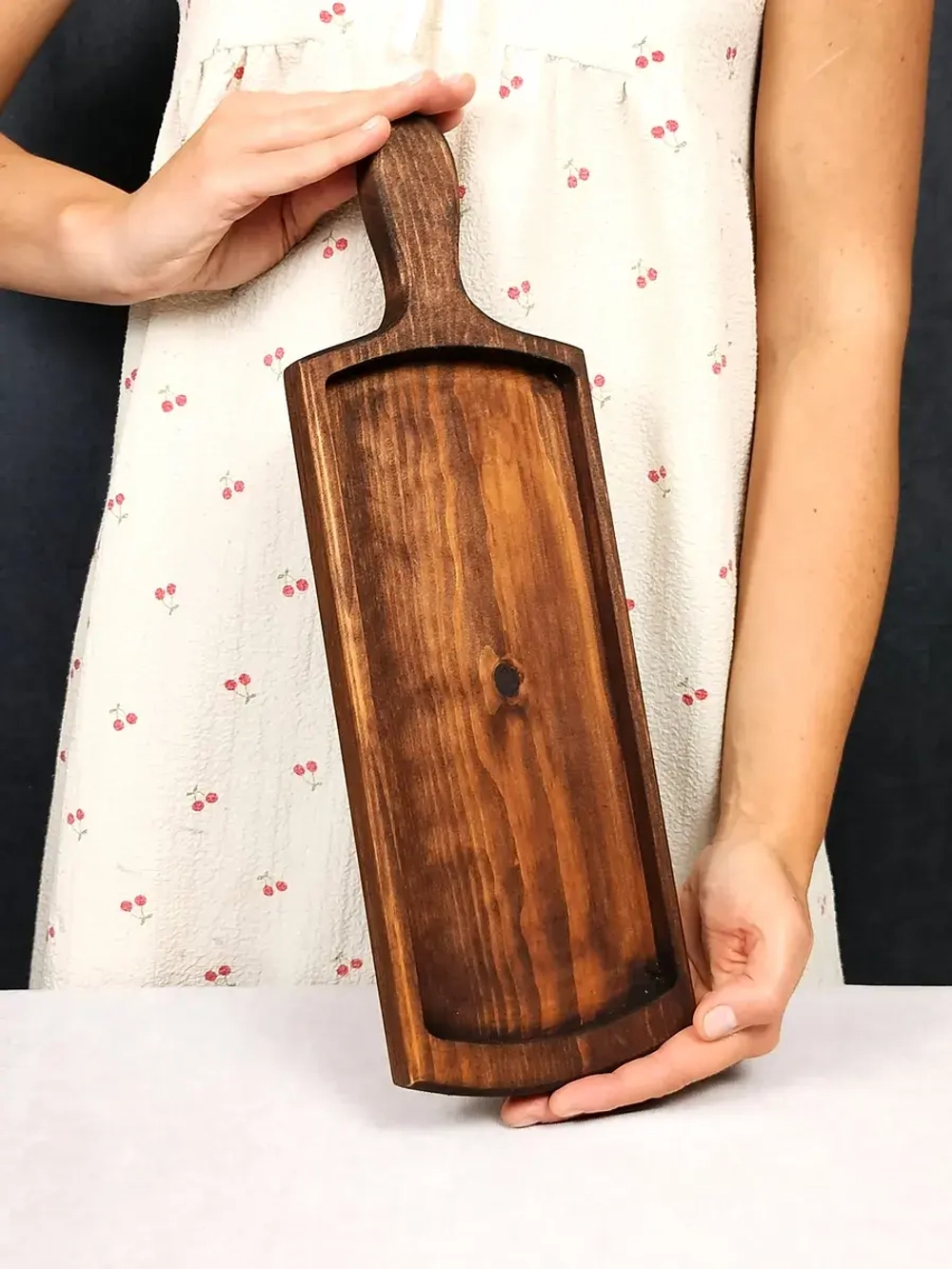 Деревянная менажница для нарезки, подачи из кедра
