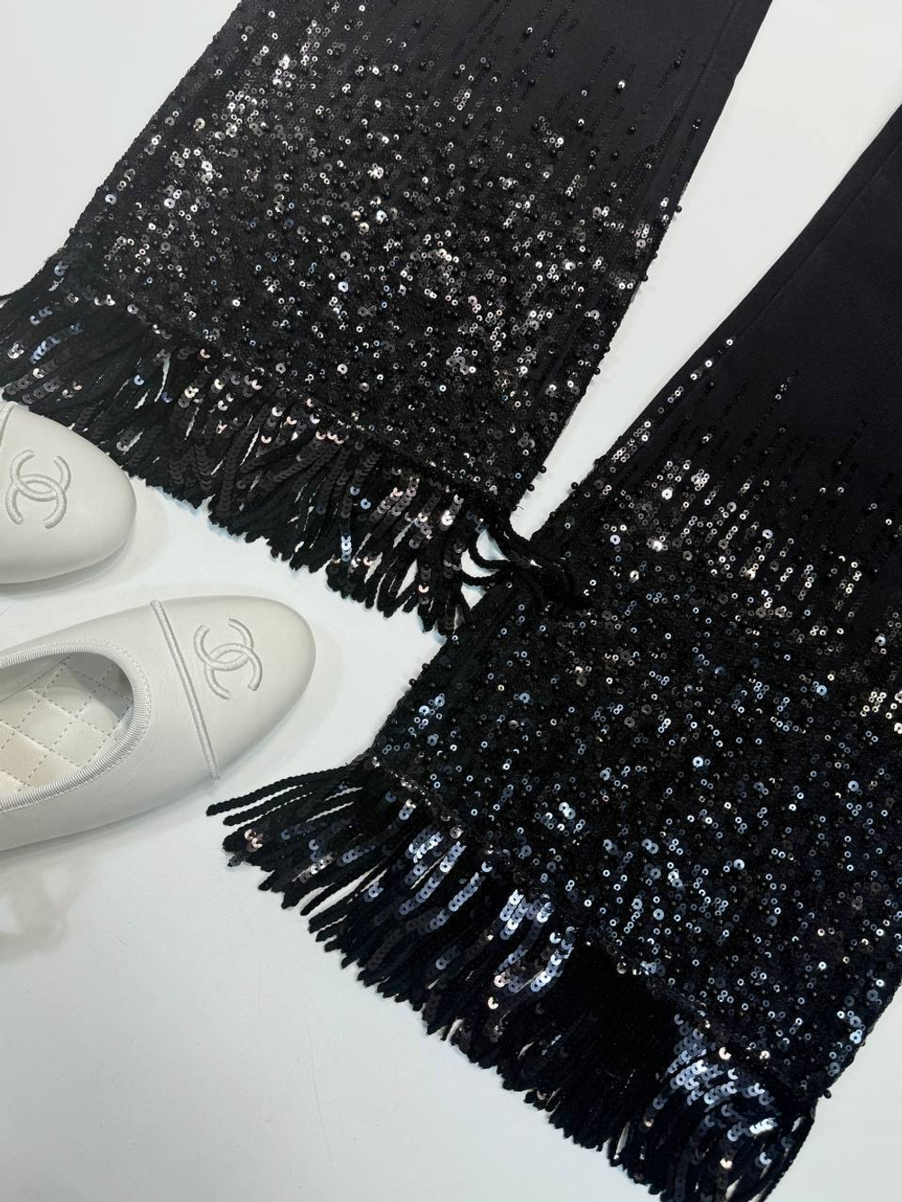 Джинсы CHANEL