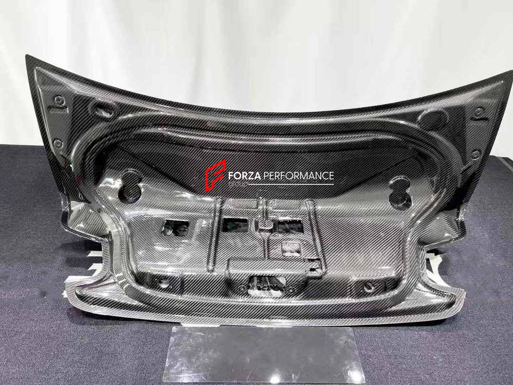 Карбоновая крышка багажника в М-стиле для BMW M2 F87 2016-2021 БМВ
