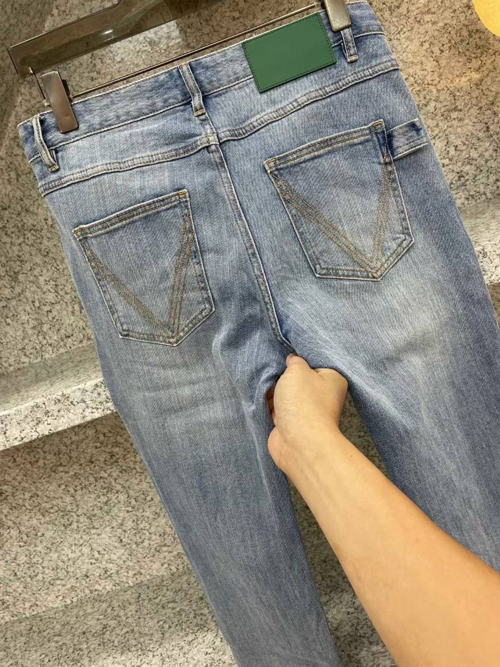 Джинсы Bottega Veneta