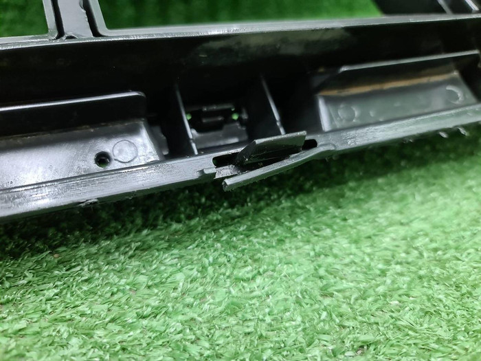 Бампер передний Mercedes E W213 20-23 AMG В сборе