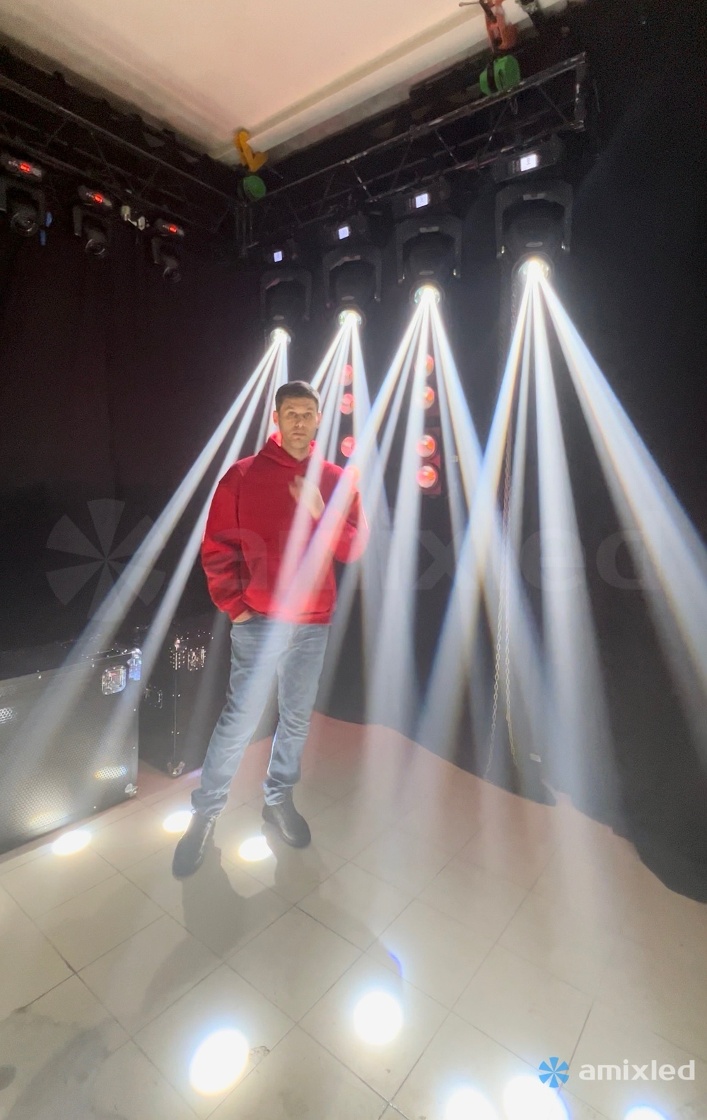 Световой прибор Amixled BSW 280 POINTE 10R