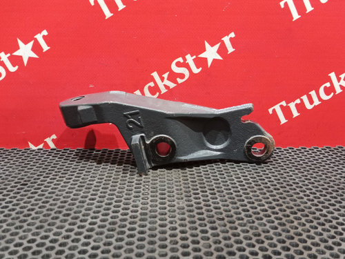 Кронштейн торсиона кабины левый 2019г