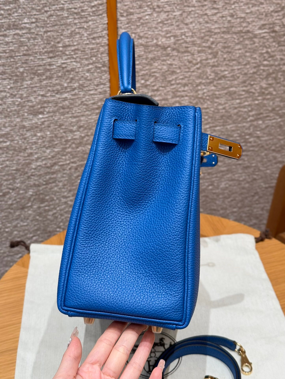 Hermes Kelly 28