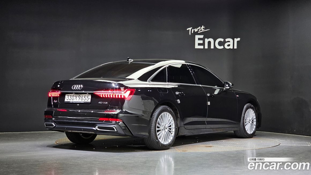 Audi A6 (C8) 40 TDI Premium (05.2020)