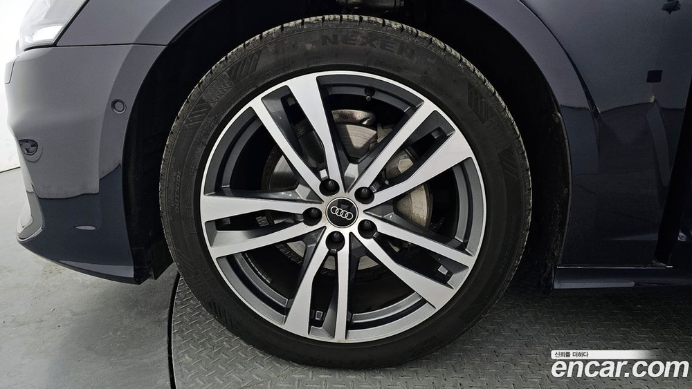 Audi A6 (C8) 40 TDI Premium (01.2023)