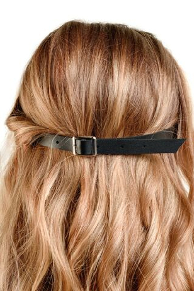 Черная маска кролика H.E.L. Bunny (Цвет: черный)