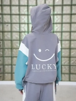 Спортивный костюм для девочки в школу