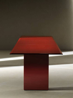 Стол B&B Italia Assiale