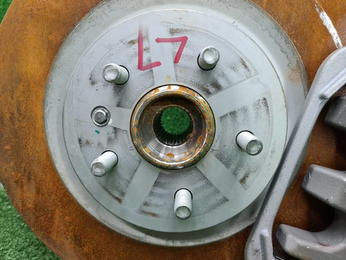 Кулак поворотный правый Lixiang L9 (2022-н.в.)