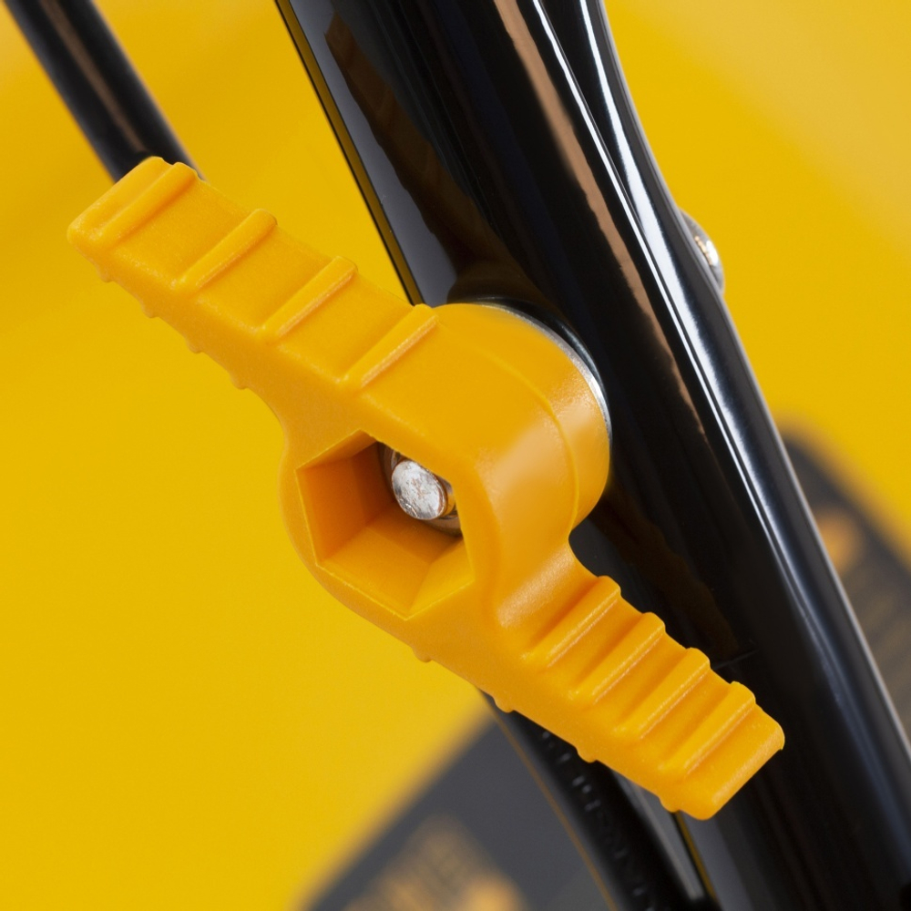 Скарификатор-аэратор электрический SAE-1500, 1500 Вт, -11/+5 мм, 32 cм Denzel