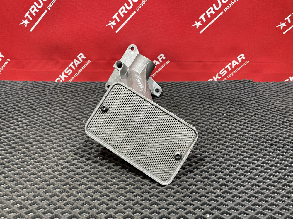 Маслозаборник