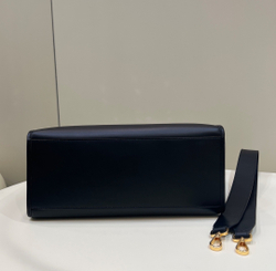 Fendi Sunshine Medium 35 cm