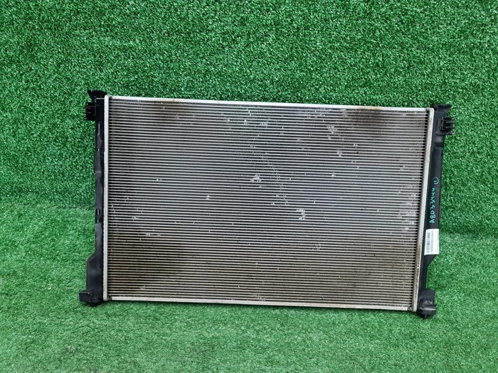 Радиатор охлаждения Toyota Camry XV70 (2017-н.в.)