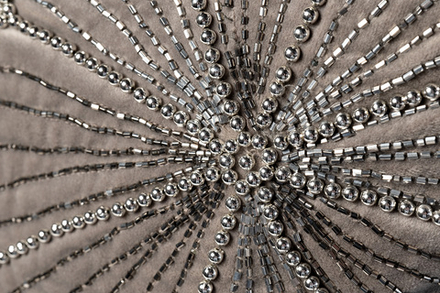 Подушка декоративная с бисером "Лучи" серебро