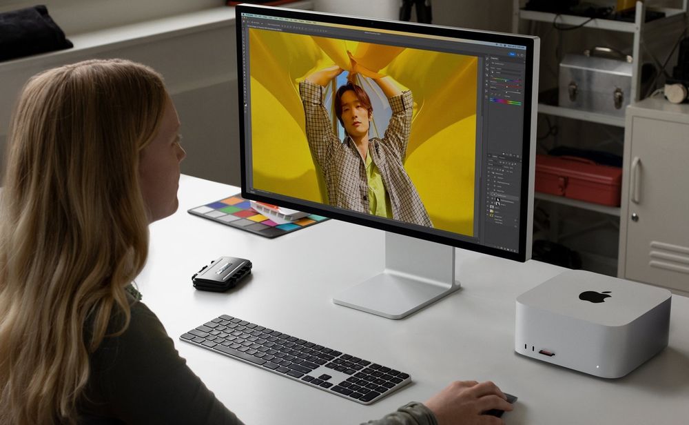 Apple Mac Studio  M2 Ultra (2023)