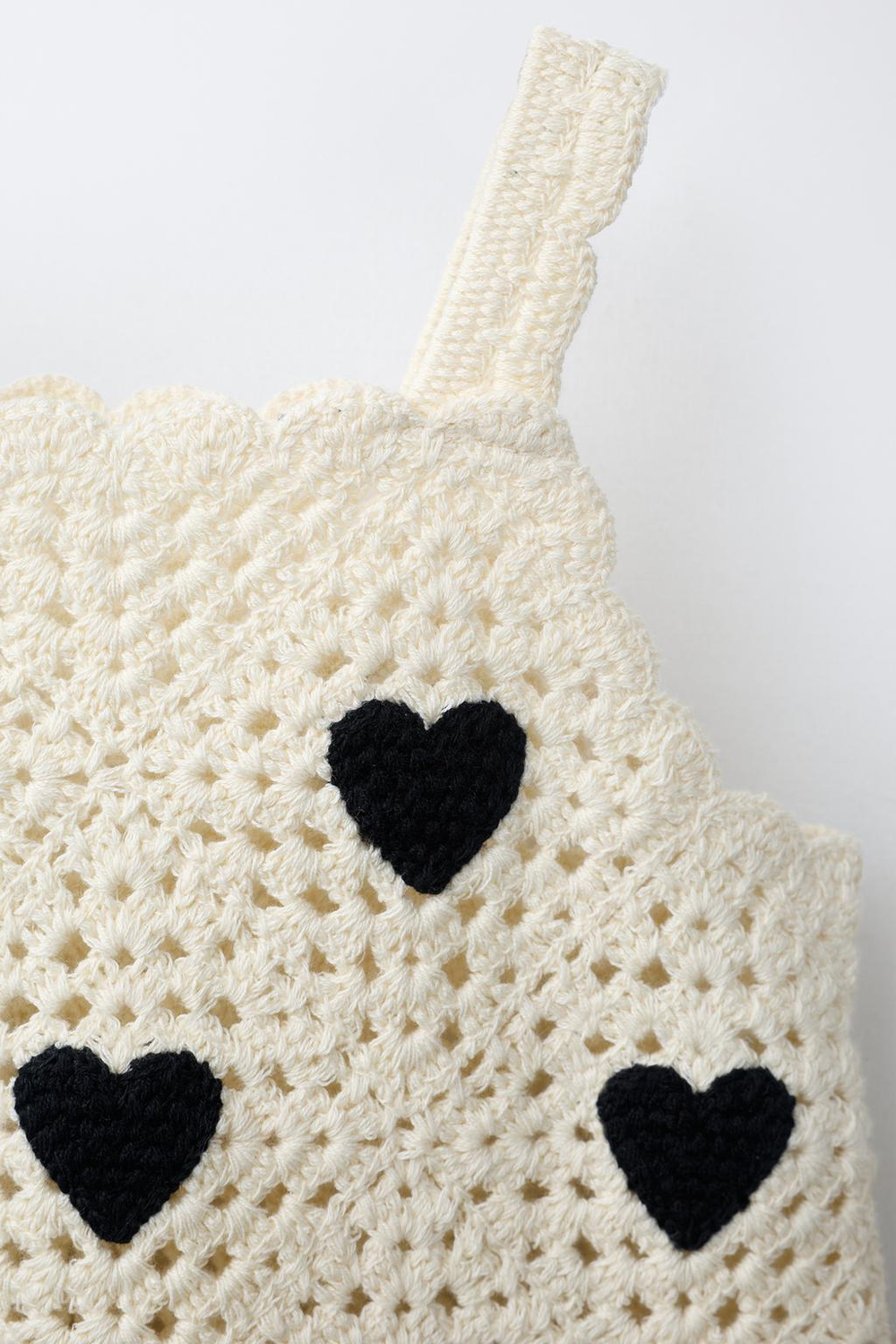 ZARA ВЯЗАНОЕ ПЛАТЬЕ ИЗ КРУЖЕВА КРОШЕ С СЕРДЦАМИ, ЭКРЮ/ЧЕРНЫЙ