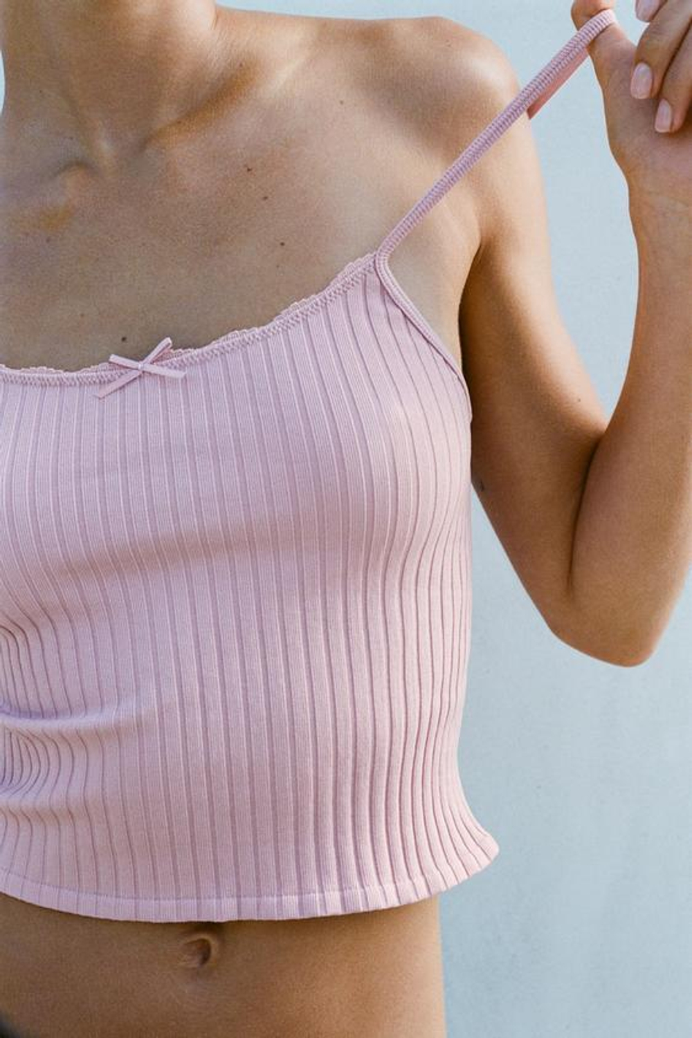 ZARA БЕСШОВНЫЙ КРОП-ТОП В РУБЧИК С БАНТИКОМ, ПУДРОВО-РОЗОВЫЙ