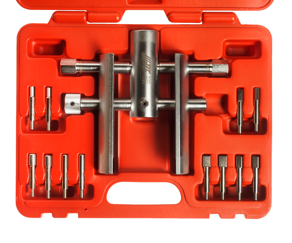 Набор приспособлений универсальный для ступичных гаек в кейсе JTC