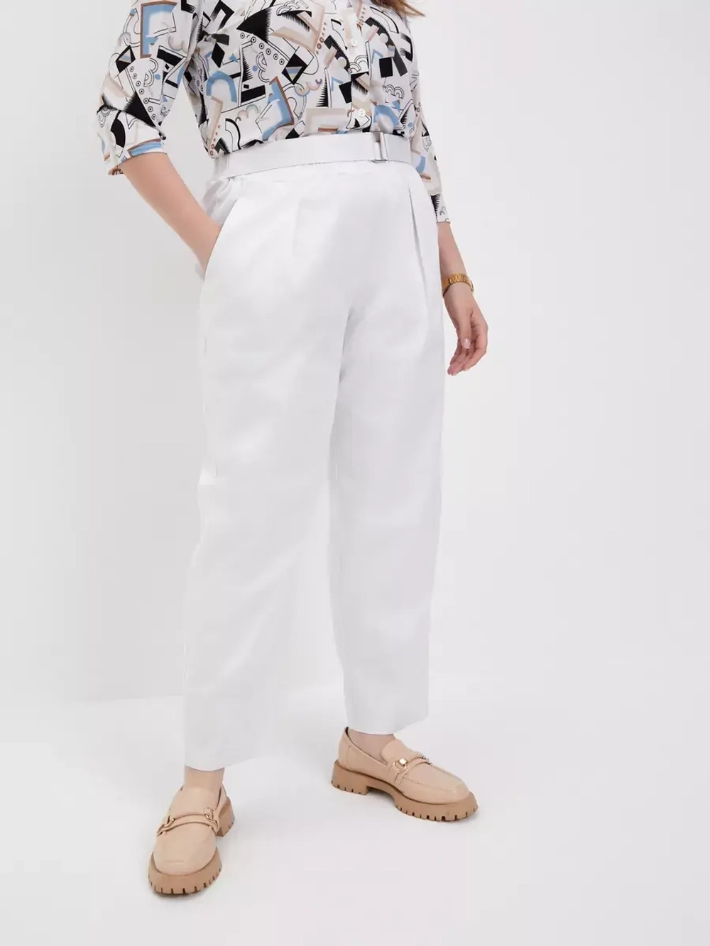 Брюки белые летние из хлопка