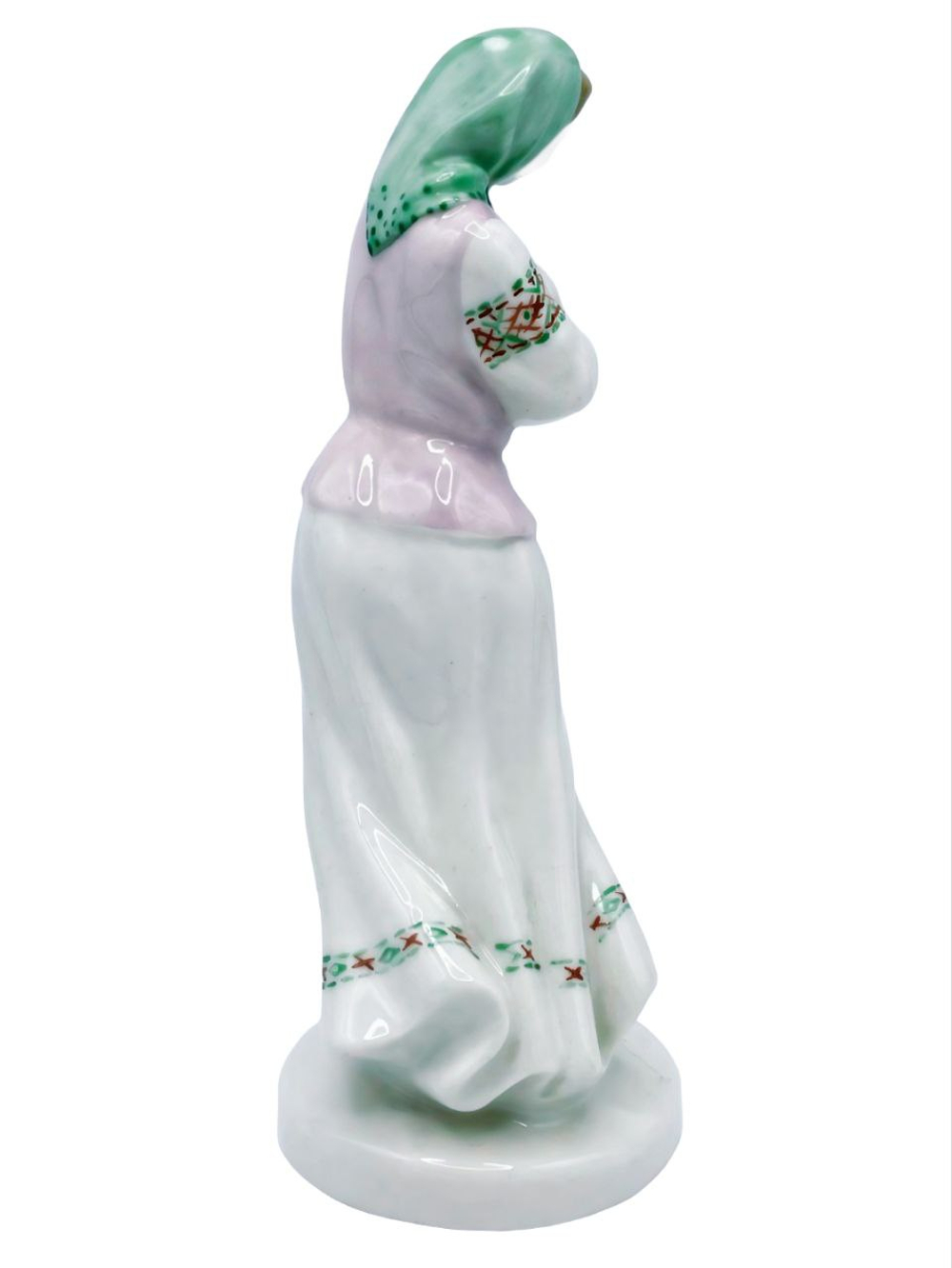 Фарфоровая статуэтка "Плясунья. Локотки" МФЗ