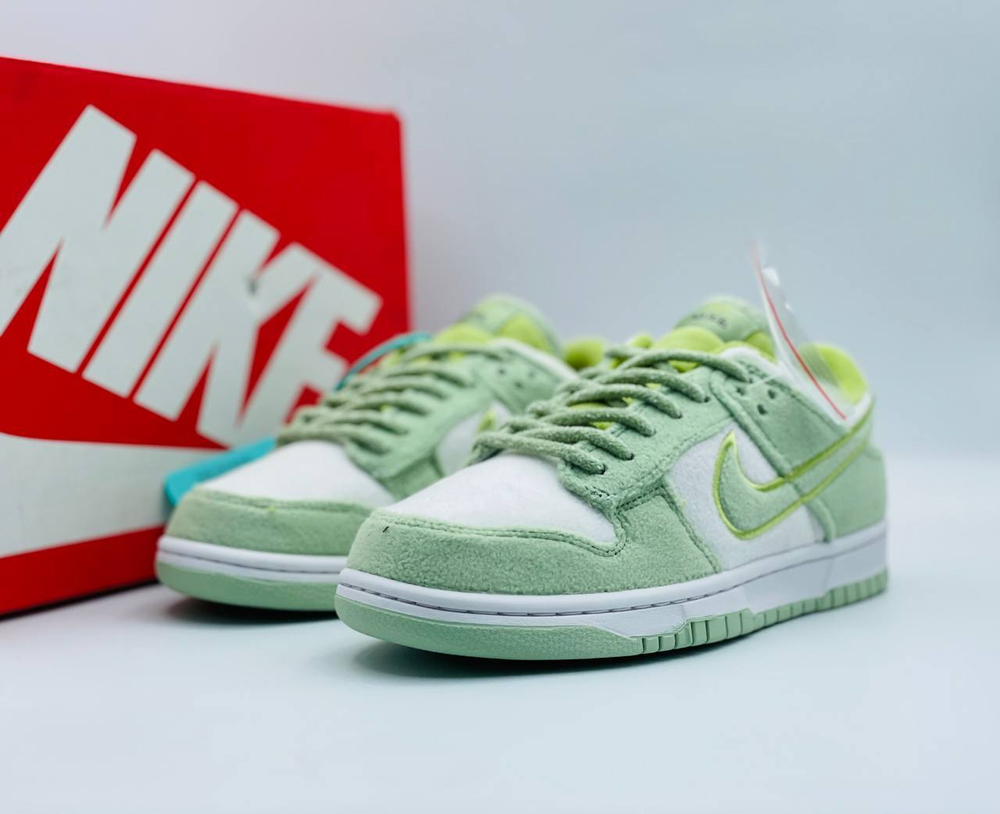 Кроссовки Nike Dunks Uptowncreps