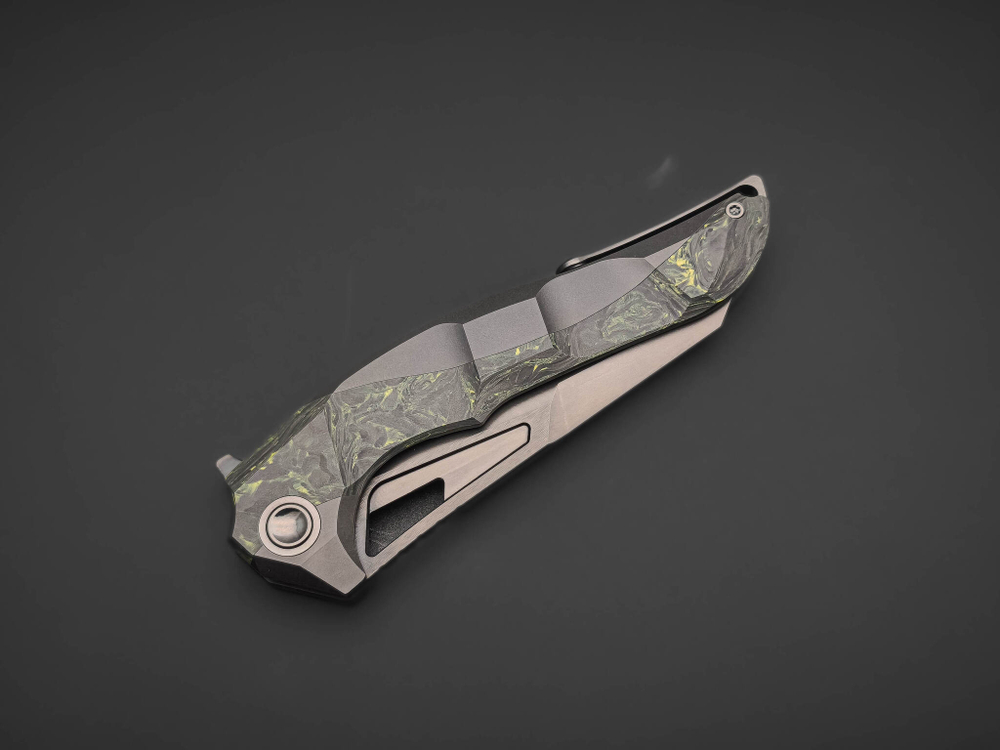 Складной нож HORRIDUS 2 M390 Carbon DLC