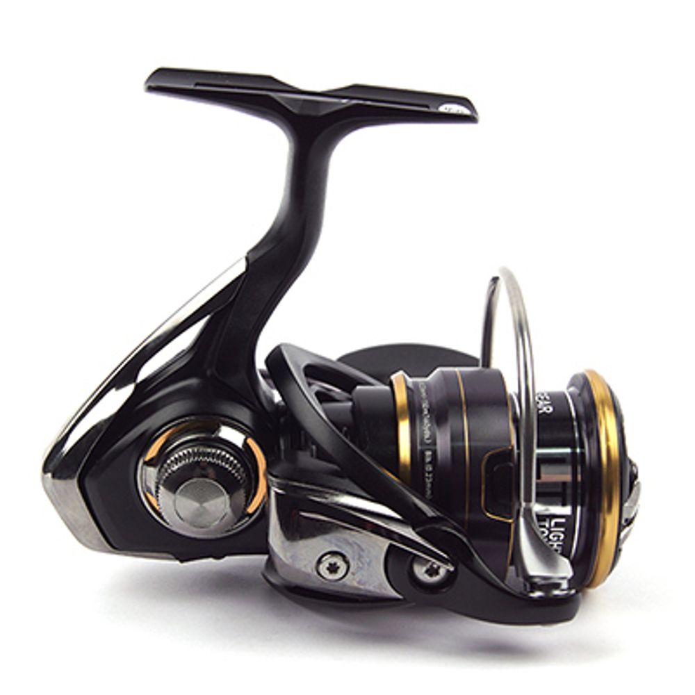 Катушка Daiwa 20 Legalis LT 3000-C