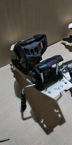 Горнолыжные крепления Tyrolia Attack 13