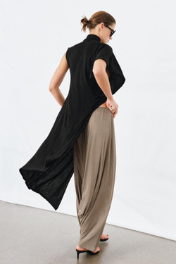 ZARA СВОБОДНЫЕ СТРУЯЩИЕСЯ БРЮКИ, СВЕТЛЫЙ ЖЕЛТО-КОРИЧНЕВЫЙ