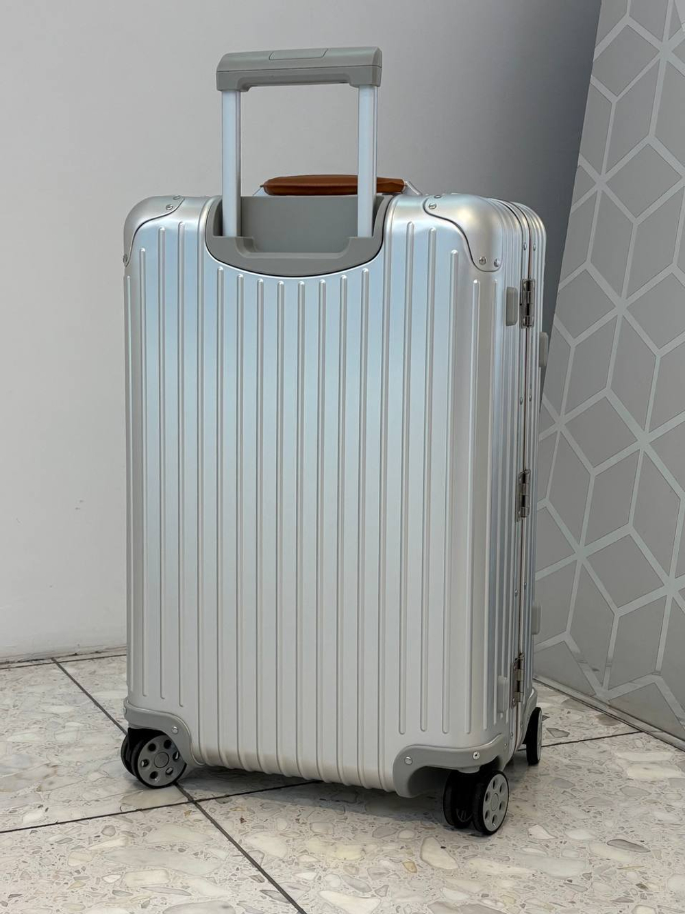 Чемодан Rimowa