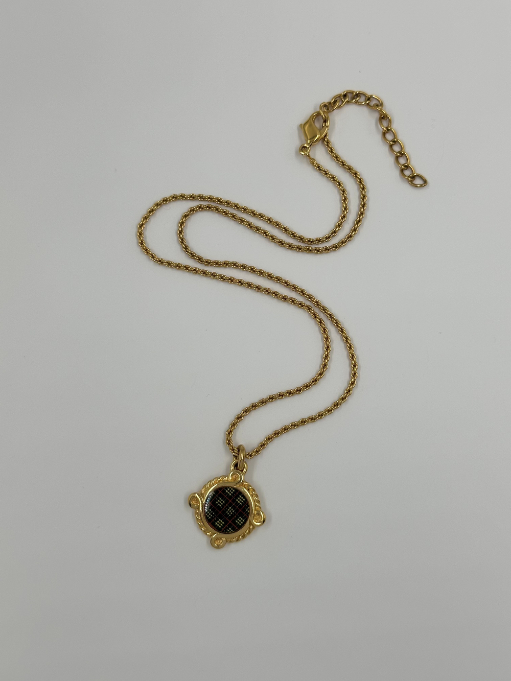 Кулон с узором Клетка Burberrys