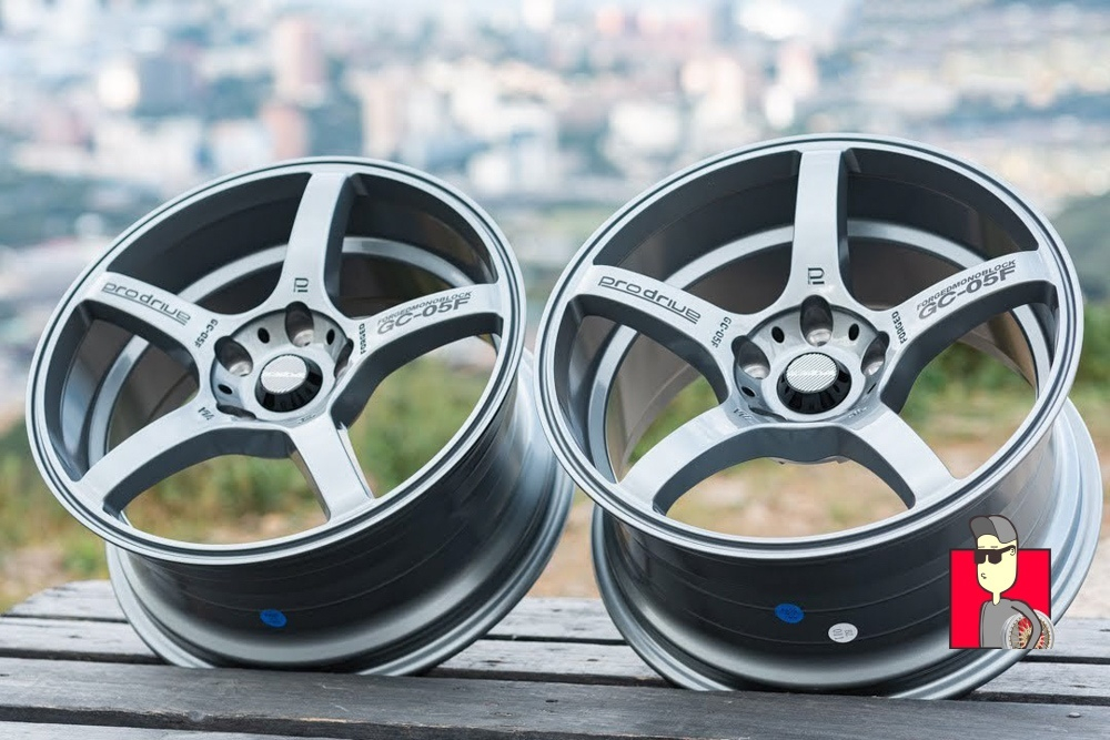 Комплект дисков Prodrive GC-05F 17x9 et30 5x114.3