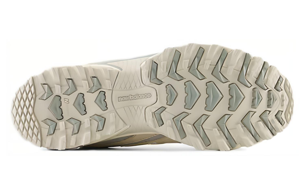 Кроссовки New Balance 610V1