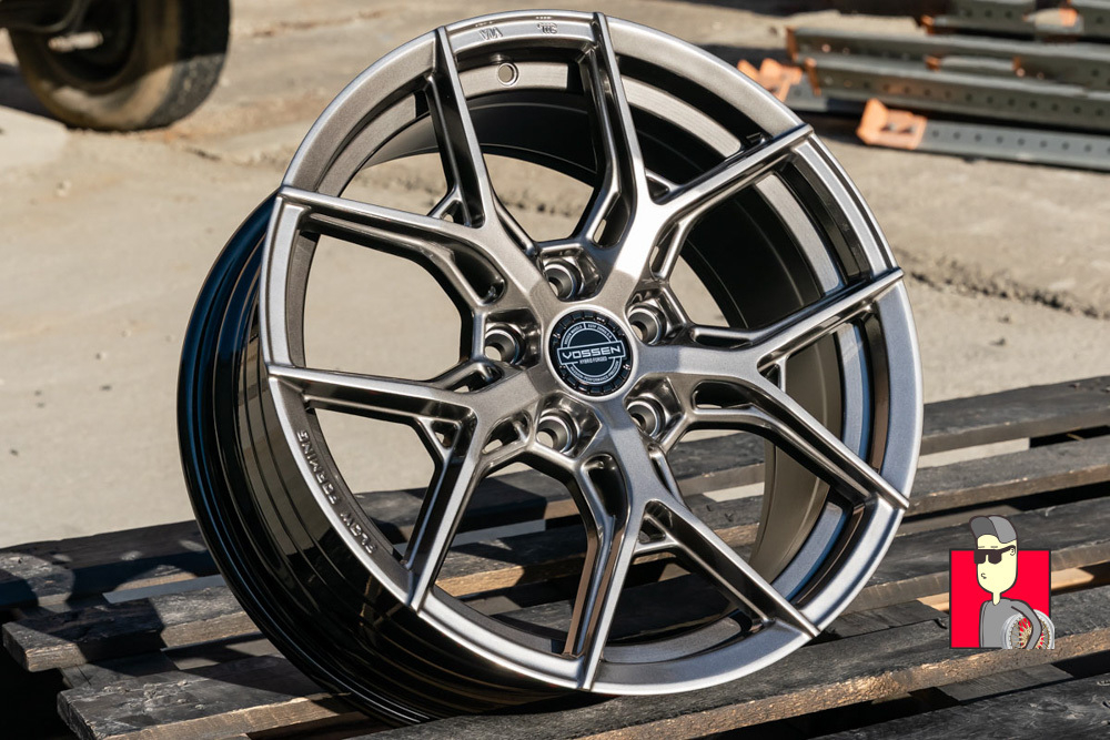 Комплект дисков Vossen HF-5 17x7.5 et35 5x114.3
