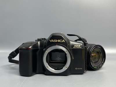 Yashica 109 Multi Program + 28-80mm