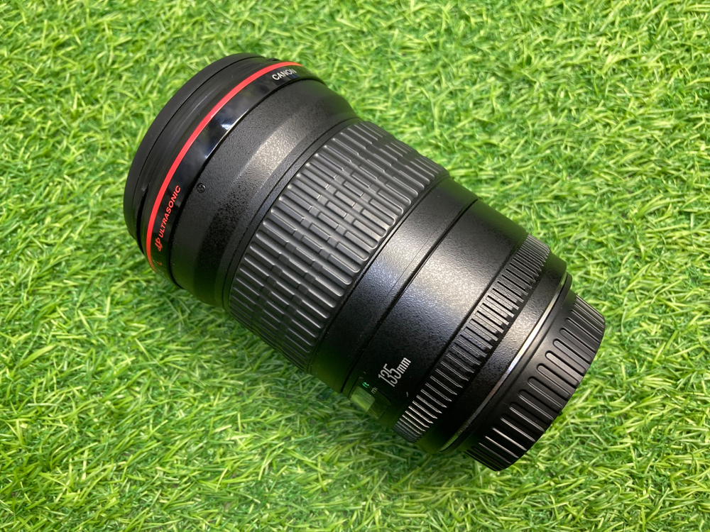 Canon EF 135mm 2L USM