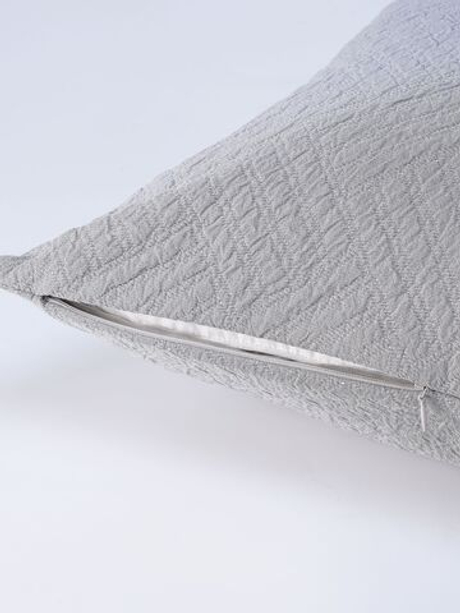 Подушка декоративная 45х45 Claire Batiste Durance серая