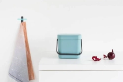 Brabantia Контейнер для мусора Sort & Go 3 л мятный