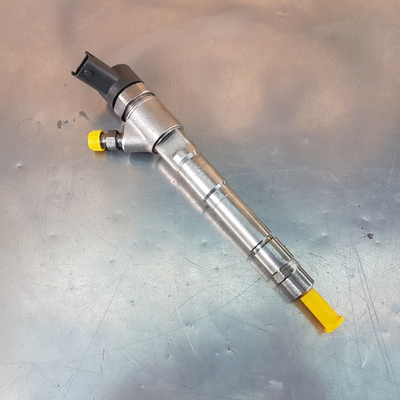 Форсунка топливная BOSCH 0445110273