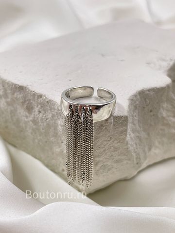 Кольцо серебристое с цепочками