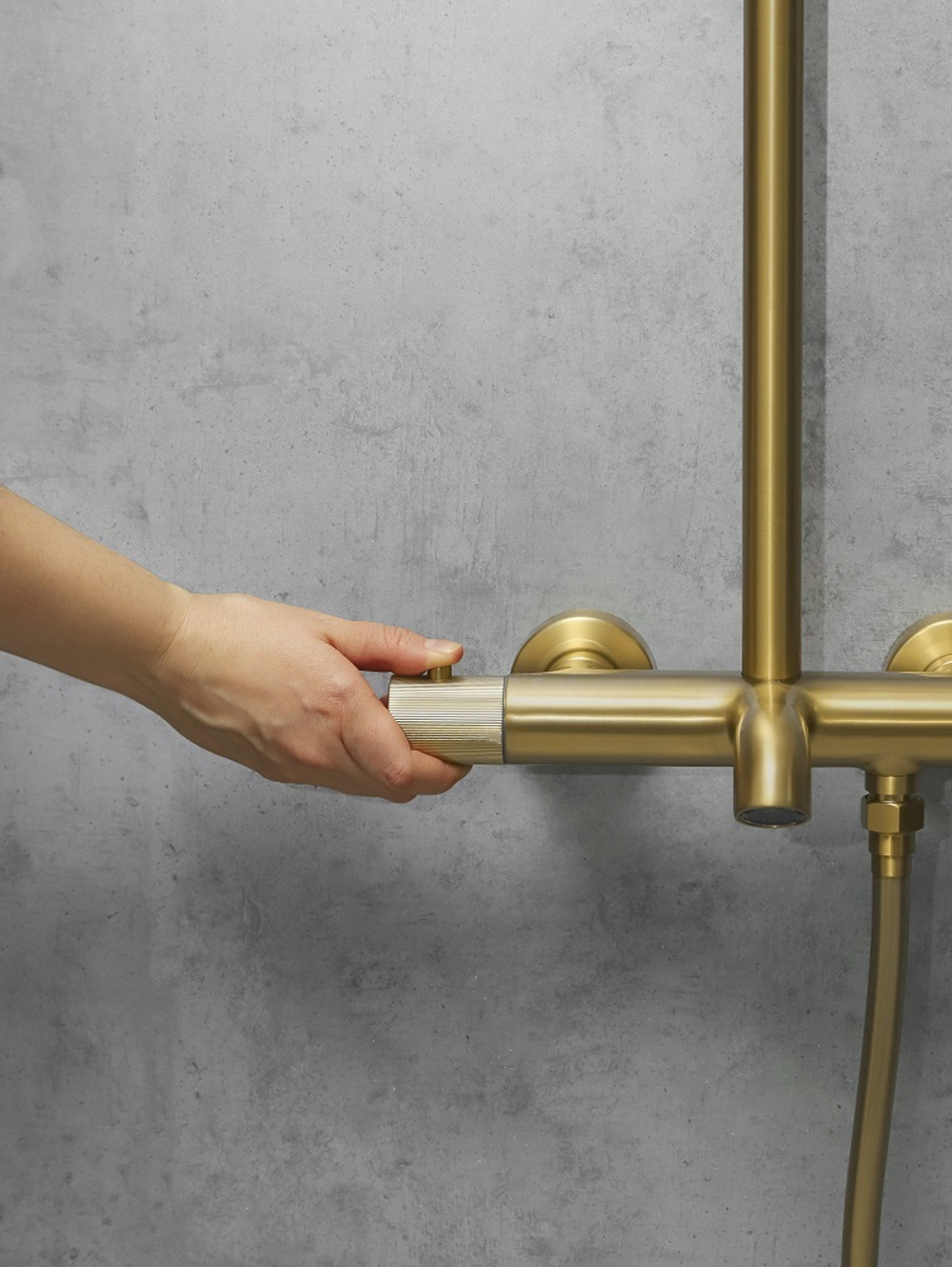 Душевая система с термостатом AltroBagno Bilancia 030429 BG