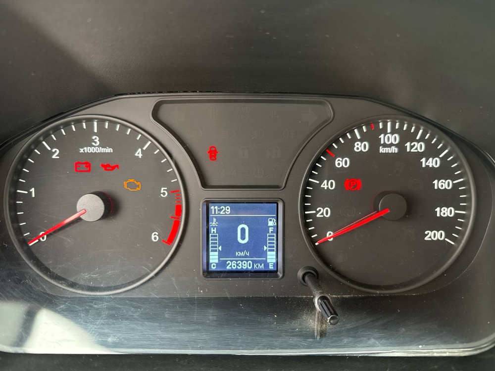 UAZ Profi 236324 (Борт/Тент, Бензиновый, 2,7 л, 150 л.с.)