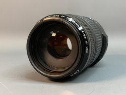 Canon EF 70-300mm 4-5.6 IS USM