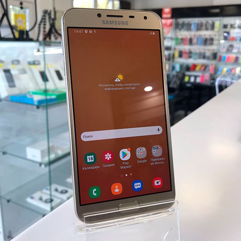 Смартфон Samsung Galaxy J4 (2018) 3/32GB Gold (Витринный)