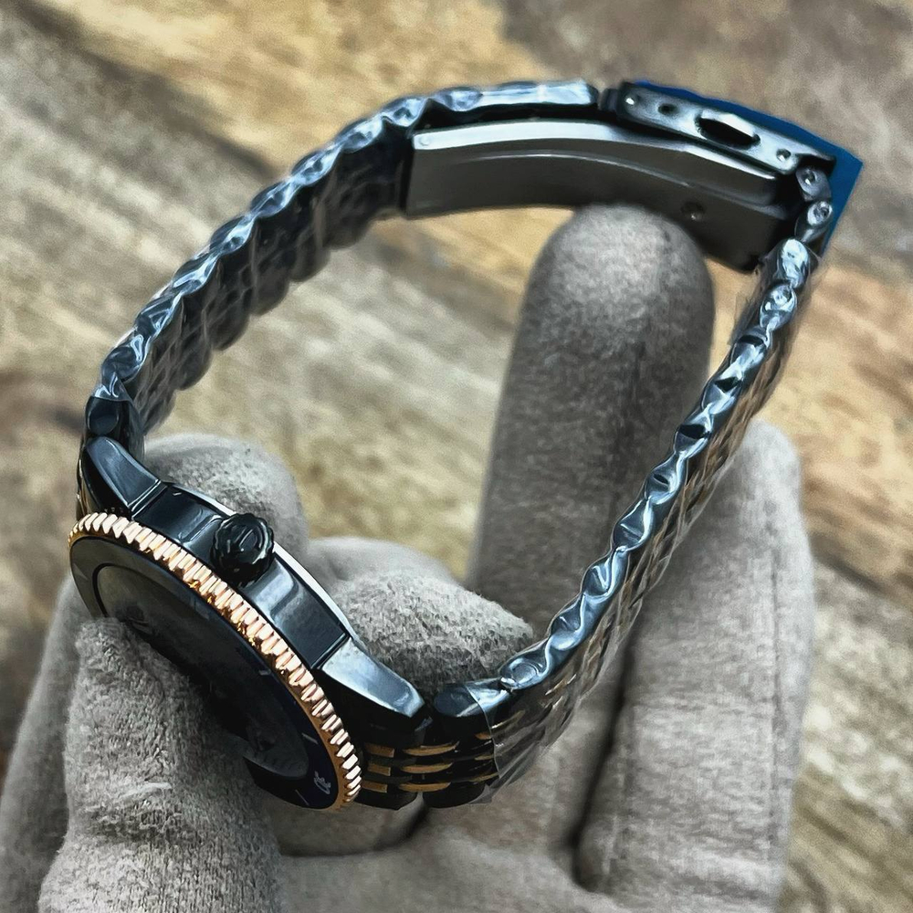 Часы Rado