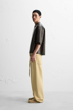 ZARA КУРТКА-РУБАШКА ИЗ ИСКУССТВЕННОЙ КОЖИ С ЭФФЕКТОМ ПОТЕРТОСТИ, КОРИЧНЕВЫЙ